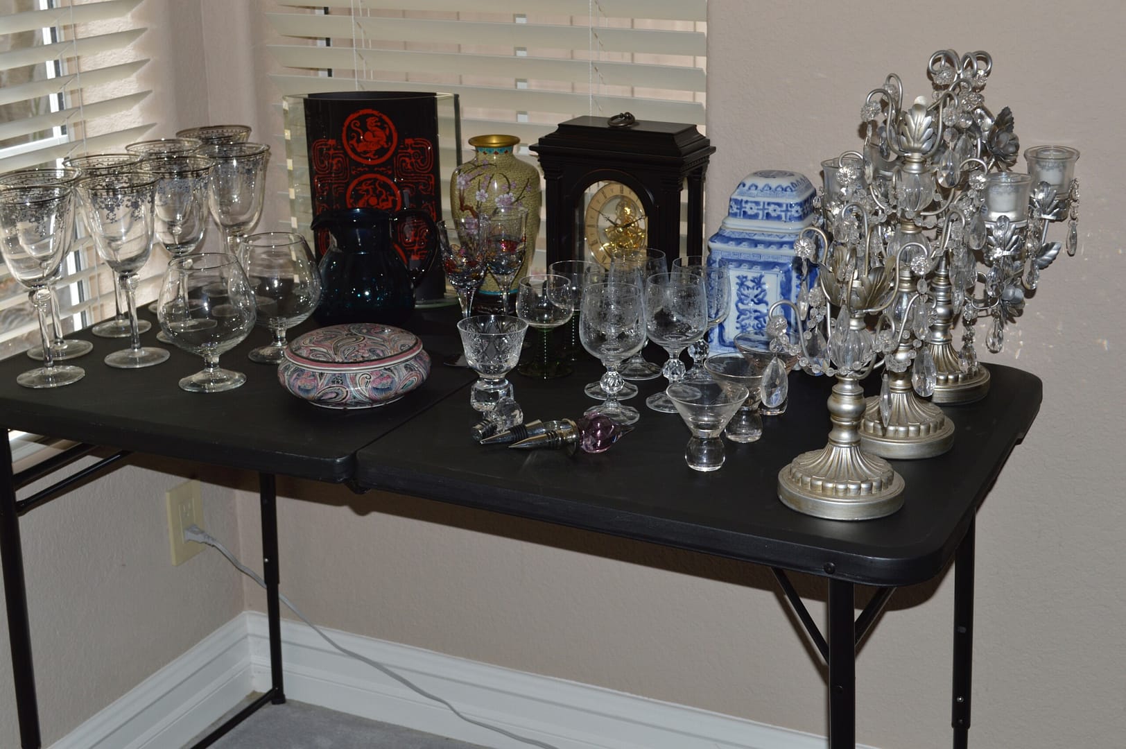 a-quality-home-sale-with-lots-of-entertaining-pieces