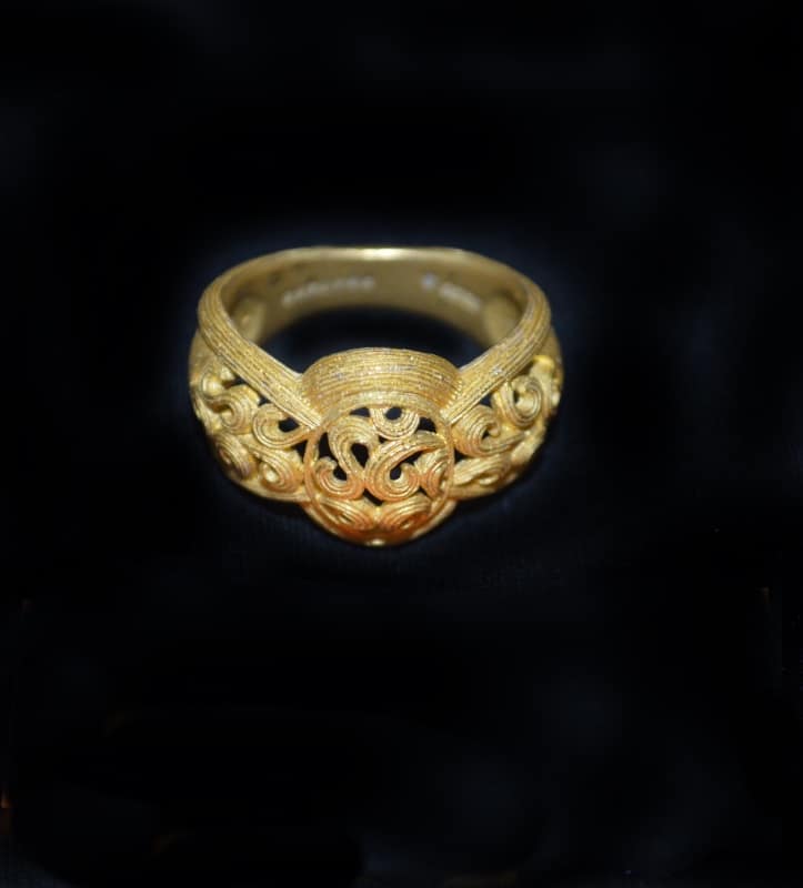 24k-gold-ring